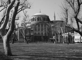 Quick-Silver Storage in the Castle